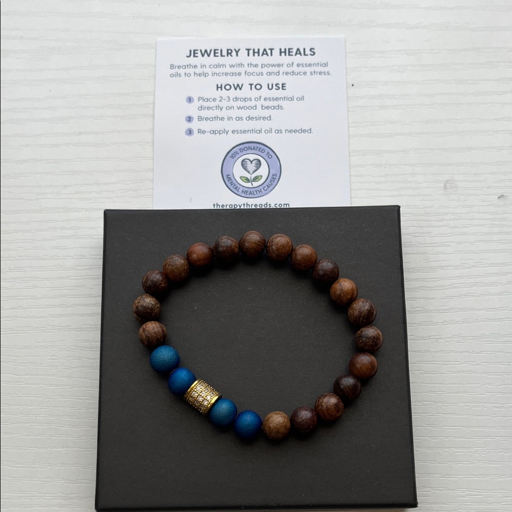 Therapy Threads Aromatherapy Essential Oils Bracelet. New